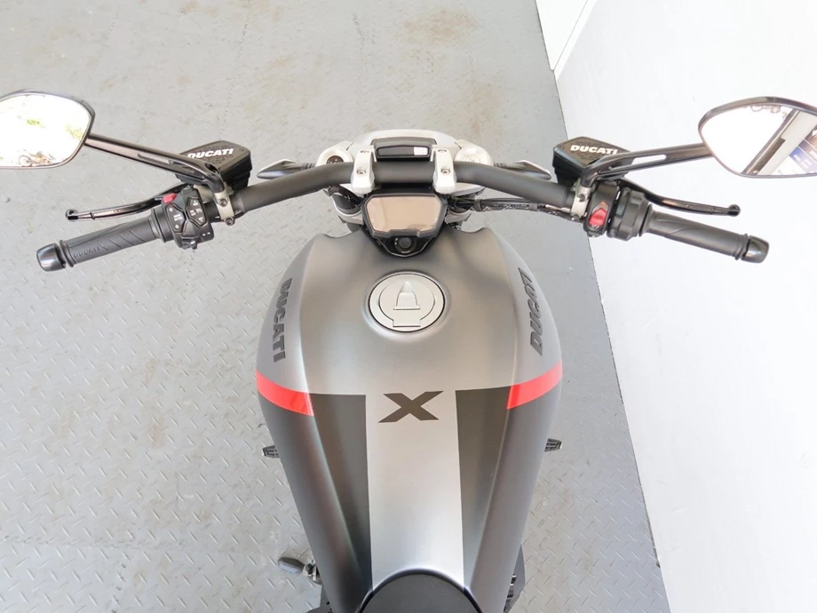 Angebot Ducati XDiavel Black Star Bild 3: Angebot Ducati XDiavel Black Star