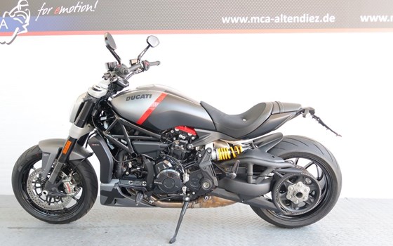 Gebrauchtmotorrad Ducati XDiavel Black Star - Bild 4