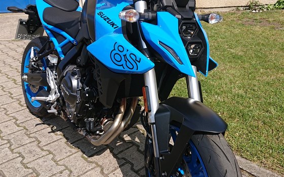 Gebrauchtmotorrad Suzuki GSX-8S - Bild 3
