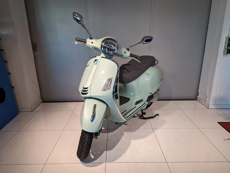 Angebot Vespa GTS 300 Bild 1: Angebot Vespa GTS 300