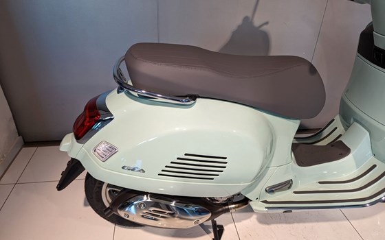 Neufahrzeug Vespa GTS 300 - Bild 5