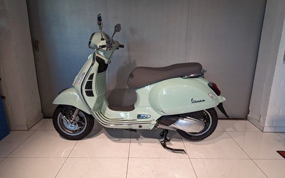 Neufahrzeug Vespa GTS 300 - Bild 8
