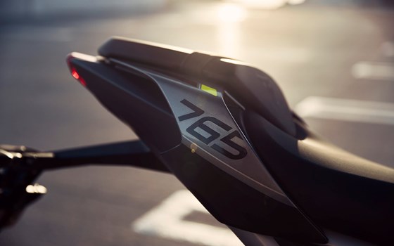 Gebrauchtmotorrad Triumph Street Triple 765 R - Bild 15