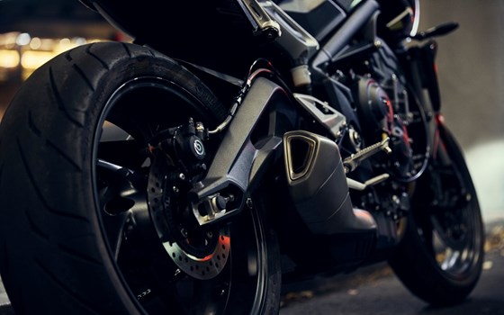 Gebrauchtmotorrad Triumph Street Triple 765 R - Bild 20