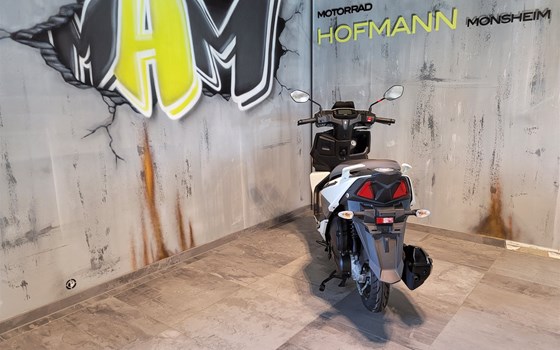 Neufahrzeug Suzuki Avenis 125 - Bild 4