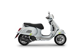 Neumotorrad Vespa GTS 125 Super Tech
