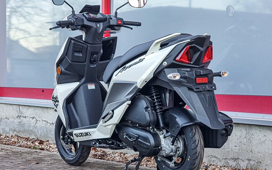 Neufahrzeug Suzuki Avenis 125 - Bild 6
