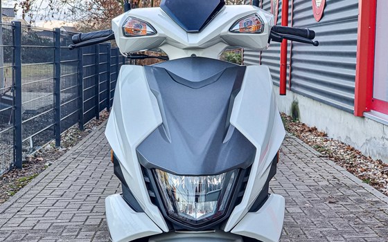 Neufahrzeug Suzuki Avenis 125 - Bild 7
