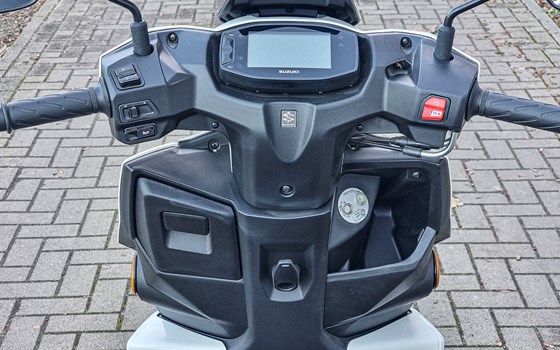 Neufahrzeug Suzuki Avenis 125 - Bild 12