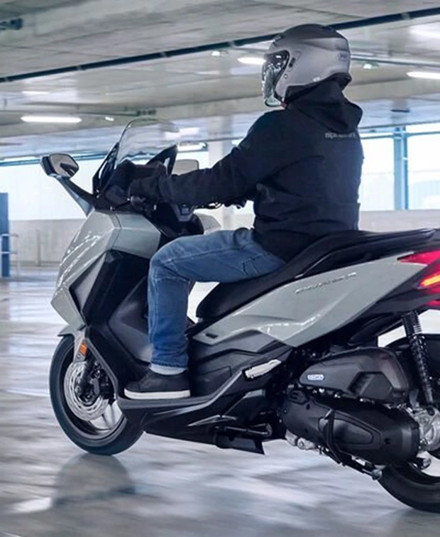 Honda Forza 125