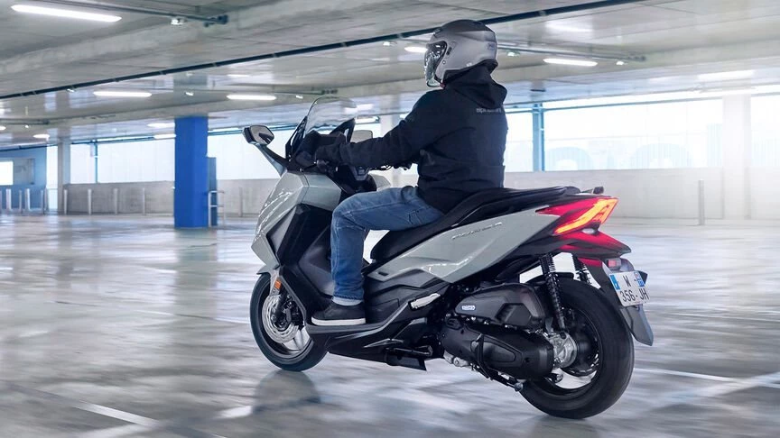Angebot Honda Forza 125 Bild 1: Angebot Honda Forza 125