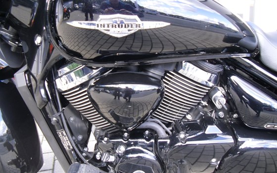 Gebrauchtmotorrad Suzuki Intruder VL 1500 LC - Bild 3