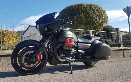 Gebrauchtmotorrad Moto Guzzi MGX-21 - Bild 2 Gebrauchtmotorrad Moto Guzzi MGX-21 - Bild 2