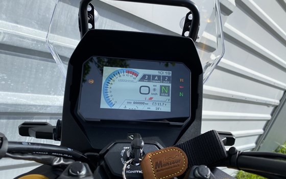 Gebrauchtmotorrad Suzuki V-Strom 800DE - Bild 6