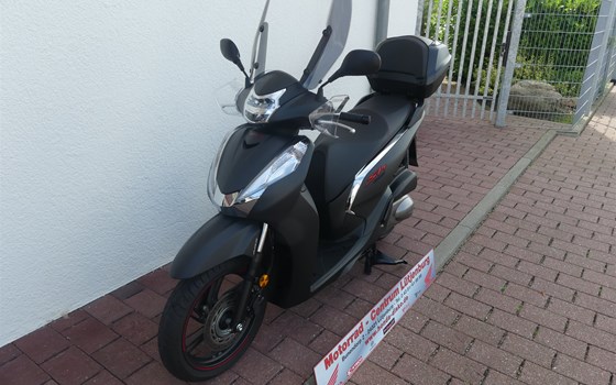 Gebrauchtmotorrad Honda SH300i - Bild 3