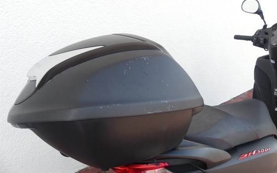 Gebrauchtmotorrad Honda SH300i - Bild 8