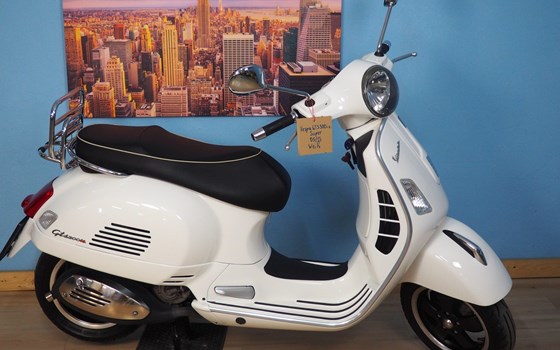 Gebrauchtmotorrad Vespa GTS 300 i.e. Super - Bild 14 Gebrauchtmotorrad Vespa GTS 300 i.e. Super - Bild 14