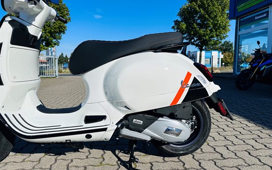 Neufahrzeug Vespa GTS 125 Super Sport - Bild 11