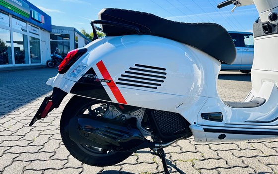 Neufahrzeug Vespa GTS 125 Super Sport - Bild 12