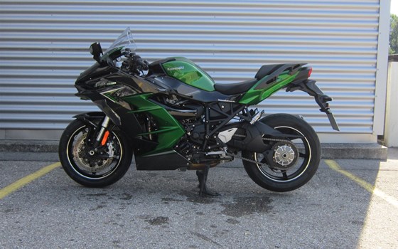 Gebrauchtmotorrad Kawasaki Ninja H2 SX SE - Bild 6