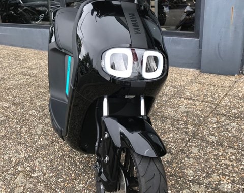 zum Vergrössern bitte anklicken!