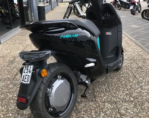 zum Vergrössern bitte anklicken!