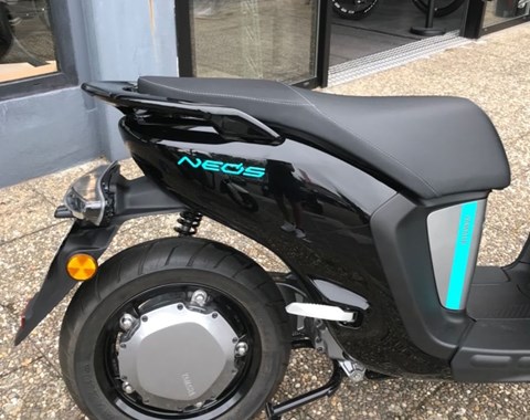 zum Vergrössern bitte anklicken!