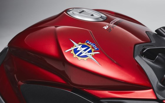 Gebrauchtmotorrad MV Agusta Brutale 1000 RR - Bild 5 Gebrauchtmotorrad MV Agusta Brutale 1000 RR - Bild 5