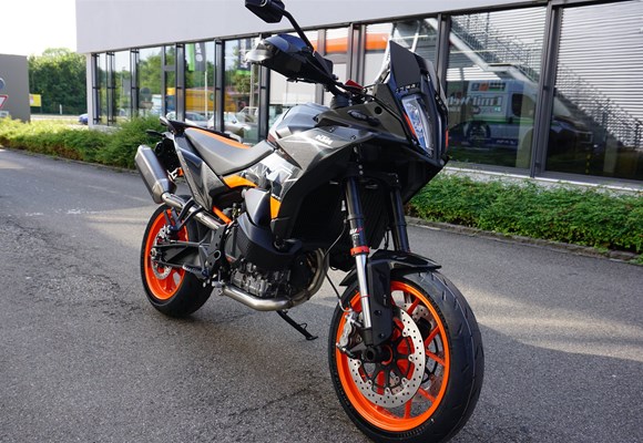KTM 890 SMT