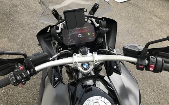Gebrauchtmotorrad BMW R 1250 GS - Bild 4 Gebrauchtmotorrad BMW R 1250 GS - Bild 4