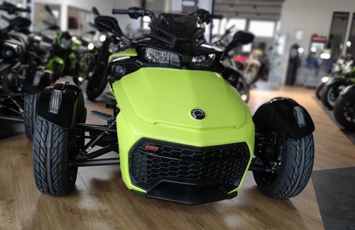 Neumotorrad Can-Am Spyder F3-S