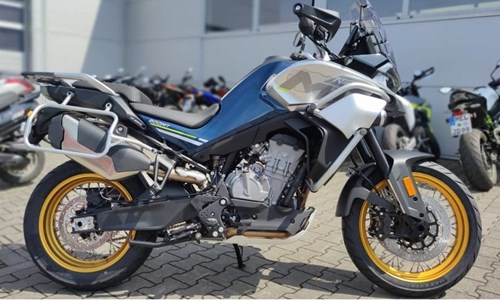 CFMOTO 800MT Touring