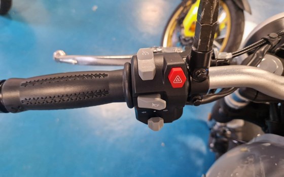 Gebrauchtmotorrad Brixton Cromwell 1200 - Bild 10