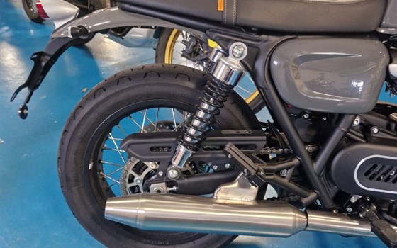 Gebrauchtmotorrad Brixton Cromwell 1200 - Bild 6