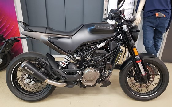 Gebrauchtmotorrad Husqvarna Svartpilen 125 - Bild 1 Gebrauchtmotorrad Husqvarna Svartpilen 125 - Bild 1