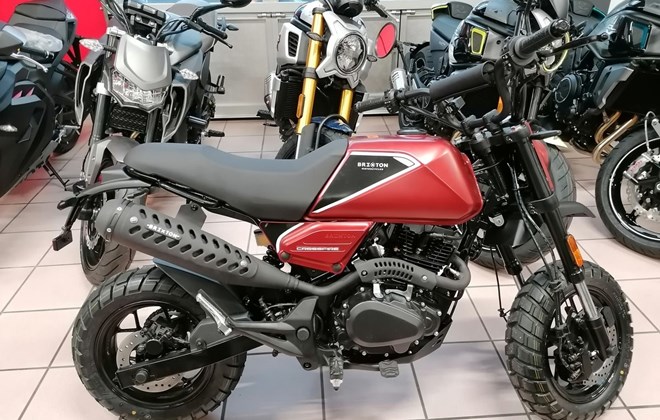 Brixton Crossfire 125 XS