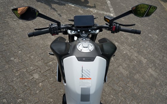 Neufahrzeug CFMOTO 800NK Sport - Bild 11