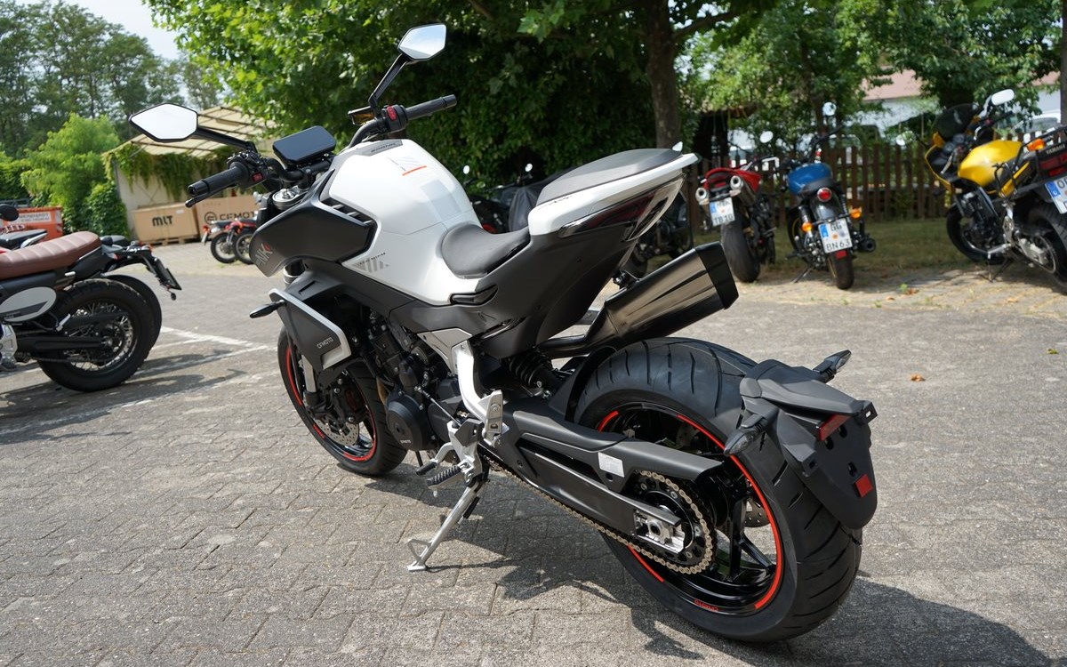 Angebot CFMOTO 800NK Sport