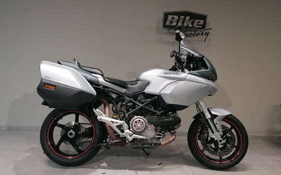 Gebrauchtmotorrad Ducati Multistrada 1000 - Bild 3 Gebrauchtmotorrad Ducati Multistrada 1000 - Bild 3