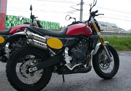 Neumotorrad Fantic Caballero Deluxe 700