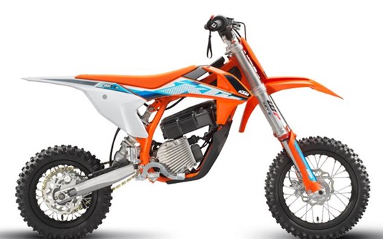 Neufahrzeug KTM SX-E 5 - Bild 1 Neufahrzeug KTM SX-E 5 - Bild 1