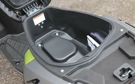 Gebrauchtmotorrad Suzuki Avenis 125 - Bild 7