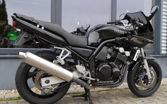 Gebrauchtmotorrad Yamaha FZS 600 Fazer - Bild 5