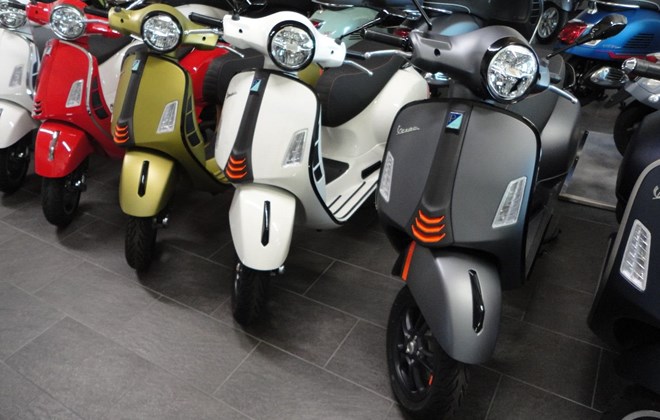 Vespa GTS Super Sport