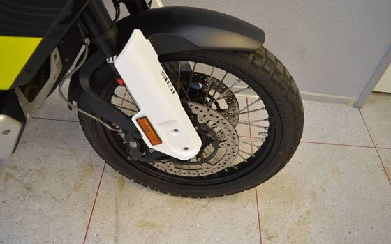 Gebrauchtmotorrad Husqvarna Norden 901 - Bild 2