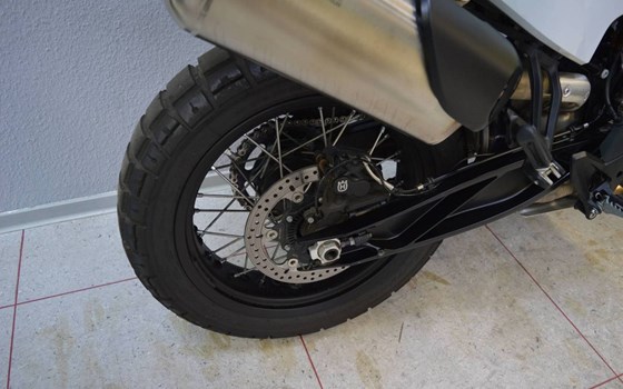 Gebrauchtmotorrad Husqvarna Norden 901 - Bild 4