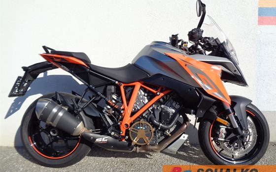 Gebrauchtmotorrad KTM 1290 Super Duke GT - Bild 5 Gebrauchtmotorrad KTM 1290 Super Duke GT - Bild 5