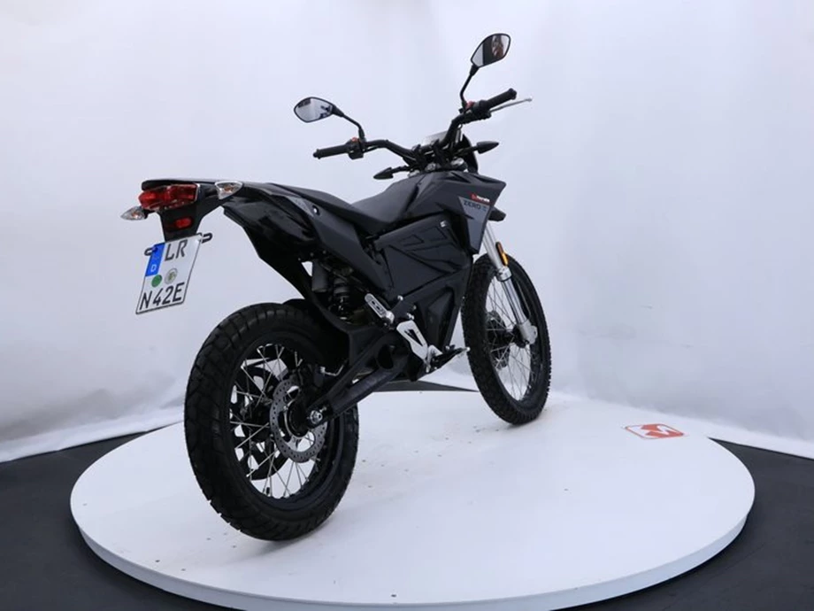 Angebot Zero FX Bild 6: Angebot Zero FX