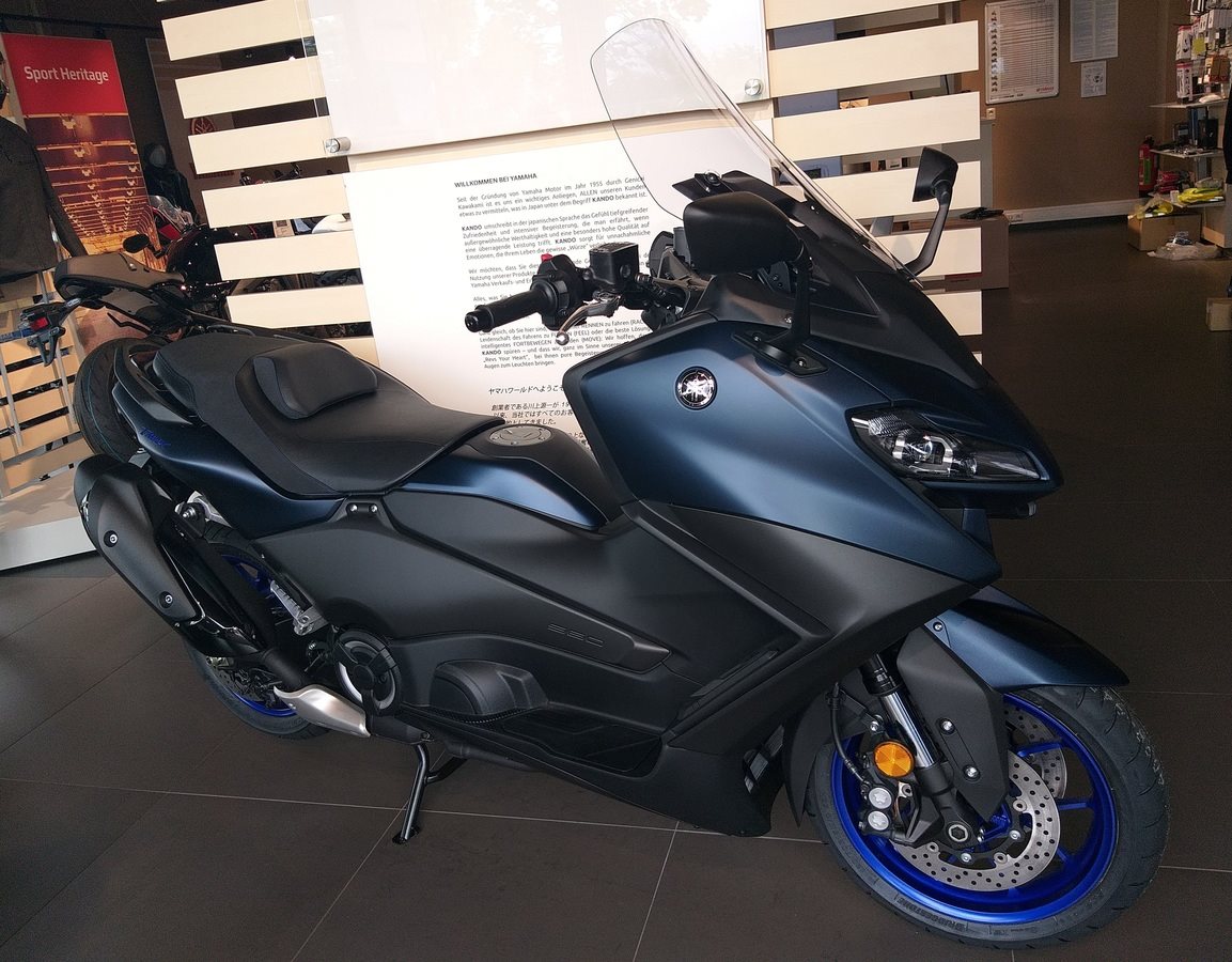 Yamaha TMAX 