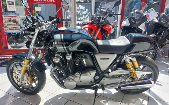 Gebrauchtmotorrad Honda CB1100 RS - Bild 10